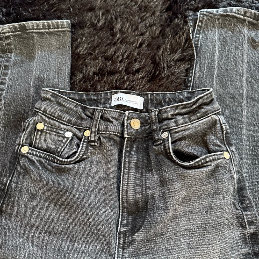 Zara Women's Black/Gray Straight Leg Jeans - Picture 3 of 6